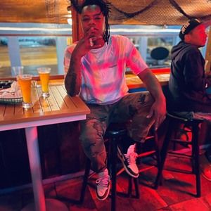 Meet your Posher, Collin